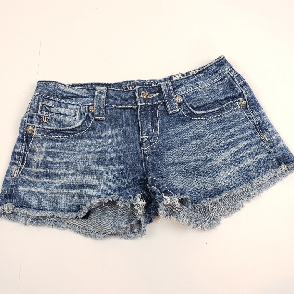 Miss Me I Denim Shorts - Picture 5 of 5